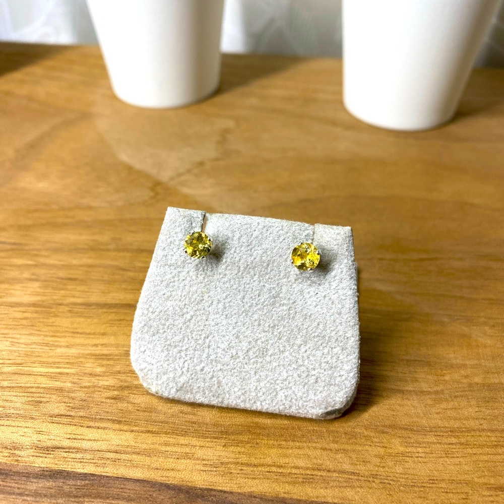 Sterling Silver With Yellow Stone